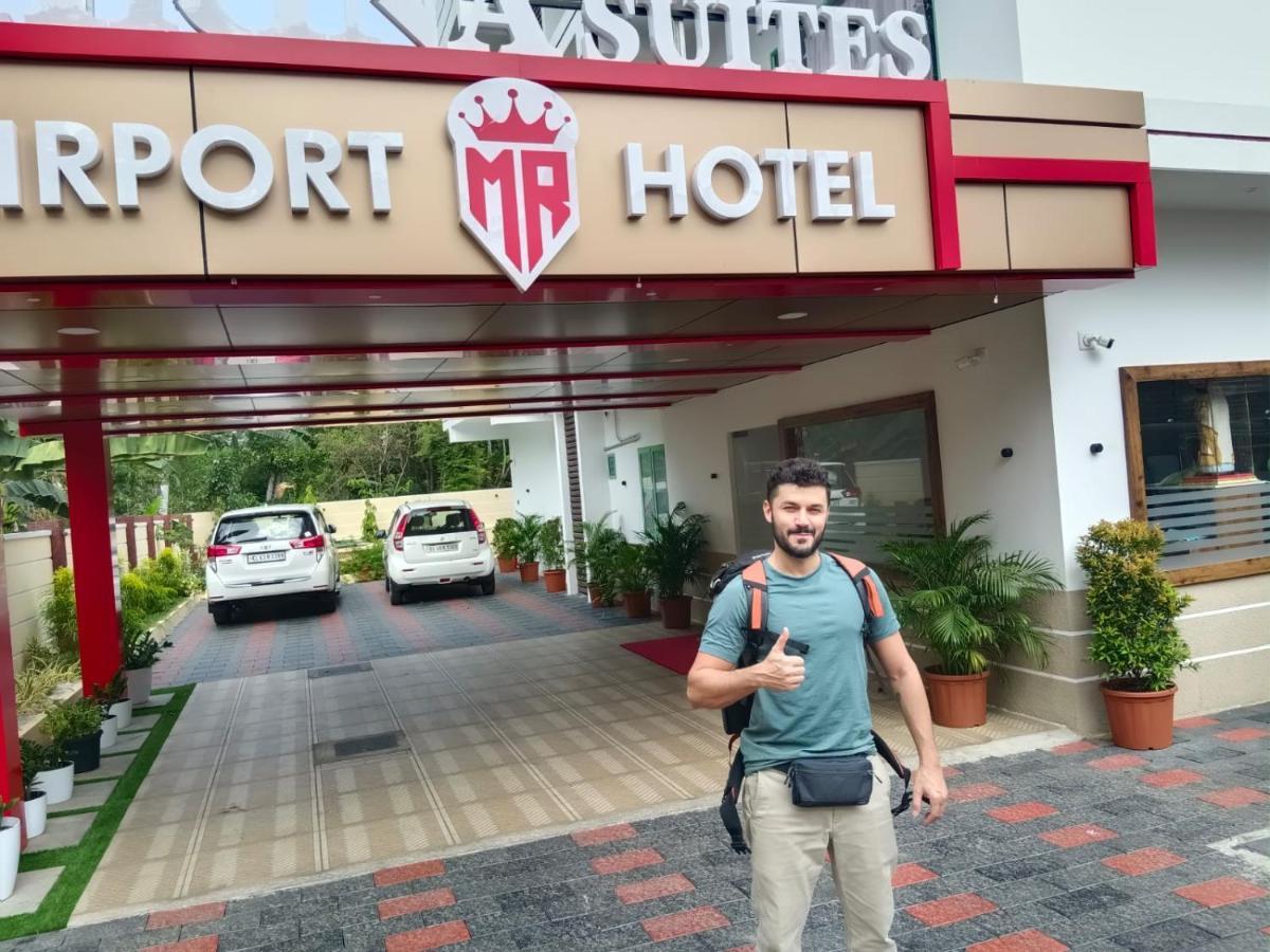 Marina Suites Airport Hotel Kochi ภายนอก รูปภาพ