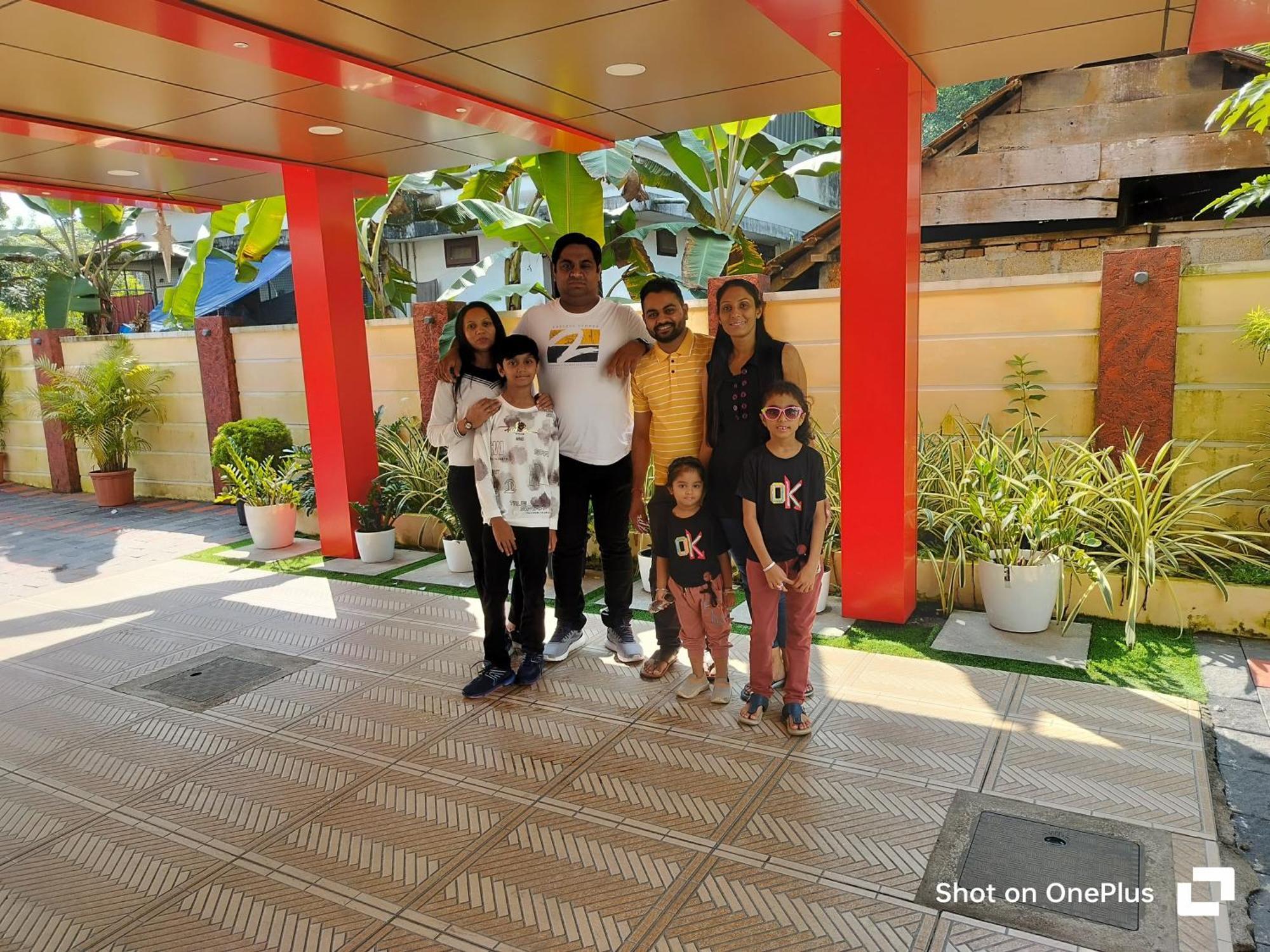 Marina Suites Airport Hotel Kochi ภายนอก รูปภาพ
